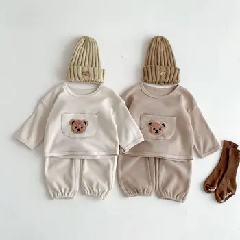 2023, Комплект одежды для маленьких мальчиков и девочек, Лето-осень, Повседневный комплект домашней одежды для малышей, Вафельный мишка, костюмы с короткими рукавами