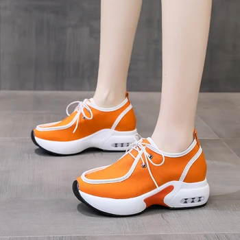 Женская обувь в продаже 2023 г. Высококачественная женская вулканизированная обувь на шнуровке Модные уличные кроссовки на платформе с круглым носком