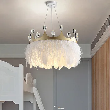 Потолочный подвесной светильник в скандинавской кожаной короне для девочек, подвесной светильник из золотого металла и хрусталя, декор комнаты, освещение в гостиной