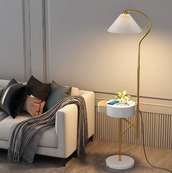 Торшер в гостиной с выдвижным ящиком прикроватный столик торшер в спальне роскошный дизайнерский диван книжный шкаф торшер журнальный столик лампа